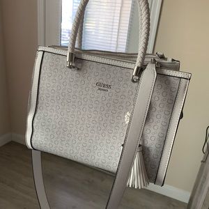 Grey guess bag